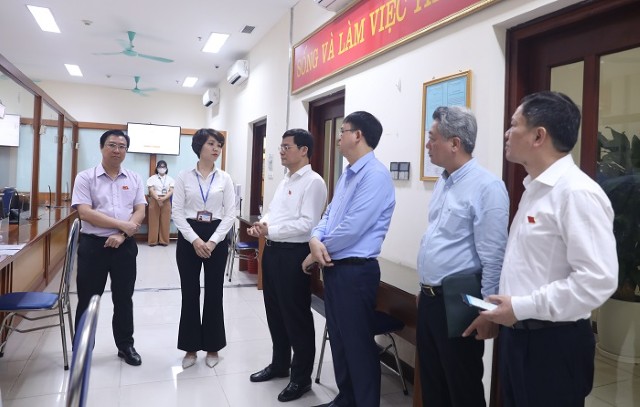 Quận Hai Bà Trưng: Chú trọng ứng dụng CNTT trong cải cách hành chính